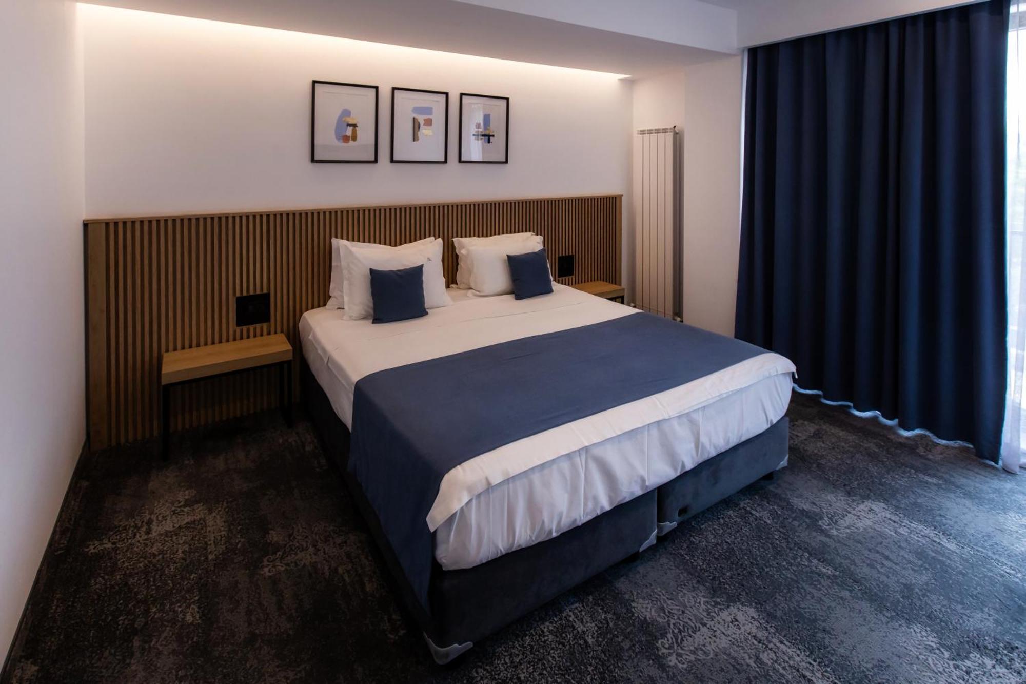 Vigo Hotel